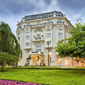 ***** Отель Carlton Испания